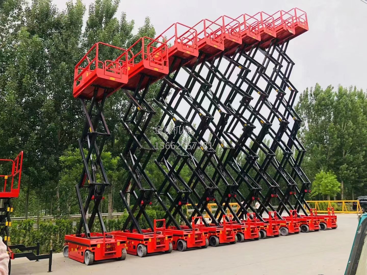 全自行式升降機(jī)